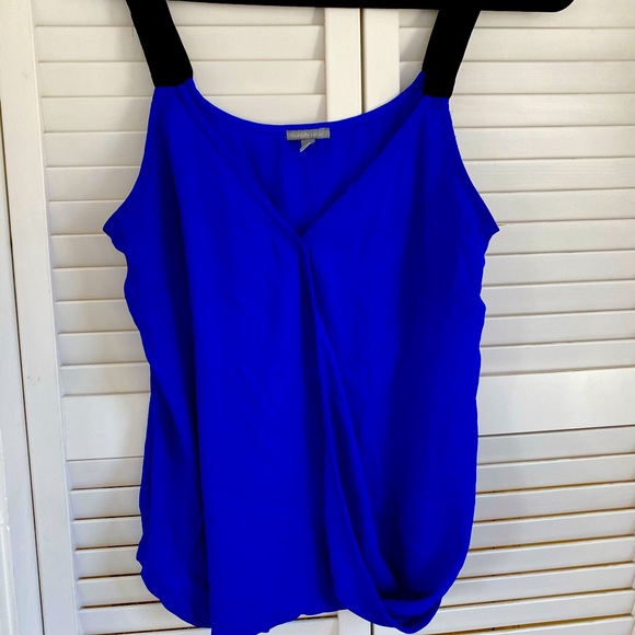 Blue tank - Picture 1 of 1